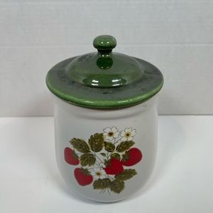 COPY - Vintage Mccoy Strawberry Country Canister Pottery w/Lid Excellent Americ…